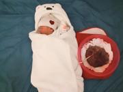 Bà bầu - Mẹ Hưng Yên gây sốc khi tự đẻ con, không cắt dây rốn, để nguyên nhau thai suốt 6 ngày