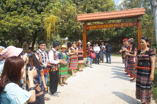 Giấc mơ du lịch của người Cơ Tu giữa đại ngàn Trường Sơn - 1