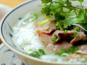 Bếp Eva - Vợ đảm tự làm 4 món phở hấp dẫn khiến chồng con chẳng phải ra hàng ăn sáng