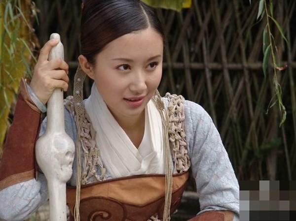 amp;#34;Nàng Tinh Vệ lấp biểnamp;#34; Thư Sướng thuần khiết năm nào giờ vẫn đẹp, trưởng thành và chín chắn - 4