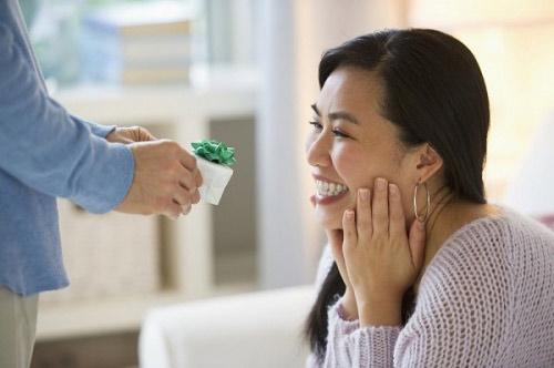 8/3, tôi phải làm gì với bà vợ khó chiều - 1