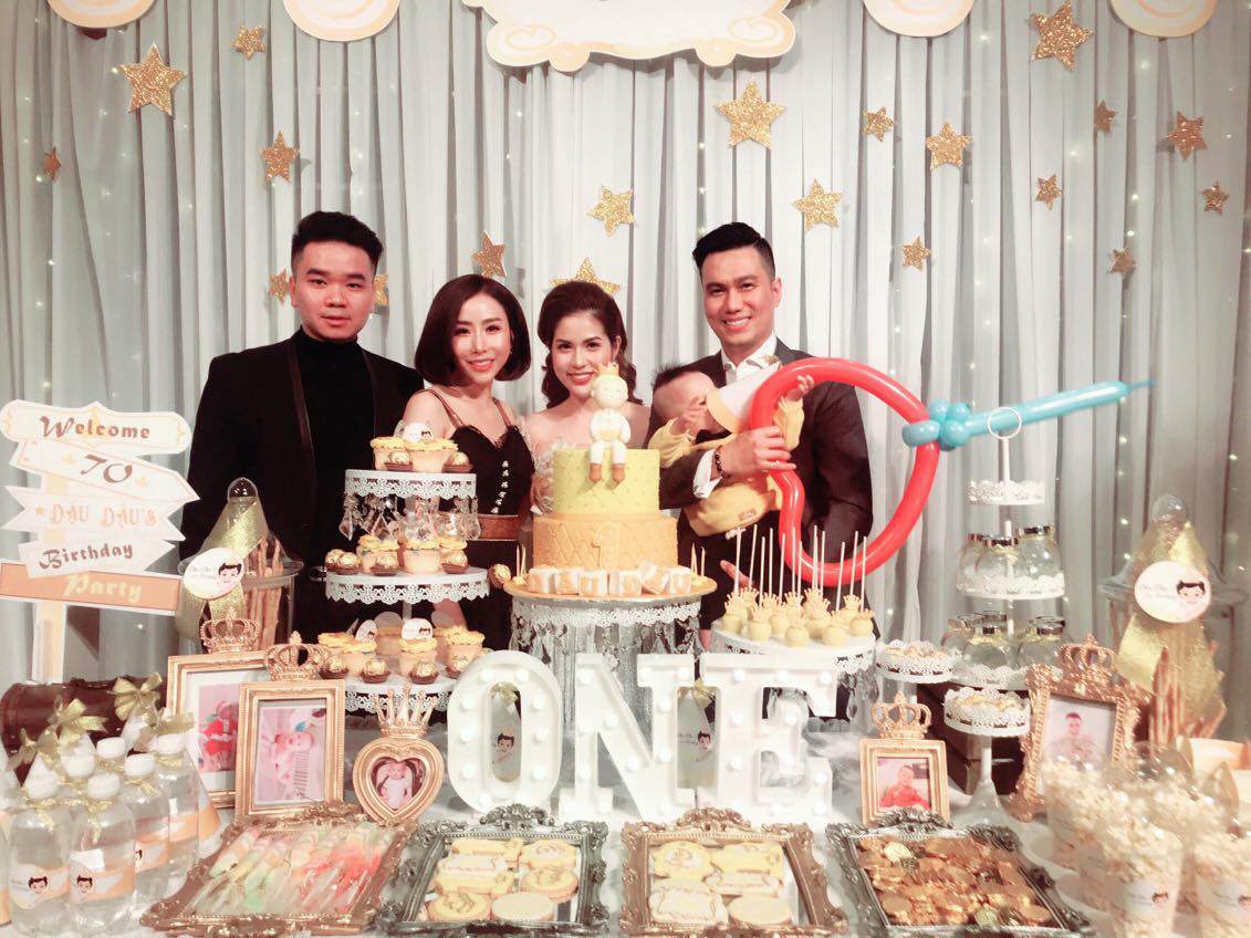 Con trai tròn tuổi, vợ Việt Anh nhớ lại phút bối rối, cứ amp;#34;cười hơ hớamp;#34; lúc sinh con ra - 2