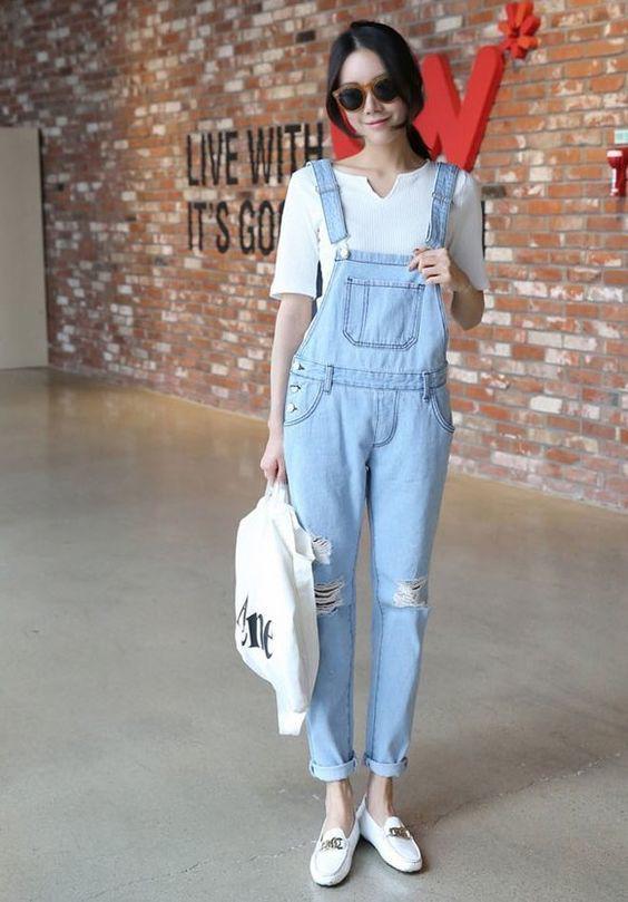 Cần gì đồ mới, chỉ áo phông trắng cũng khiến nàng amp;#34;sang chảnhamp;#34; hết nấc ngày 8/3! - 4