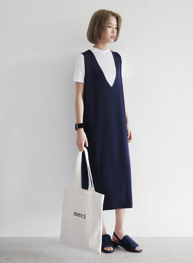 Cần gì đồ mới, chỉ áo phông trắng cũng khiến nàng amp;#34;sang chảnhamp;#34; hết nấc ngày 8/3! - 6