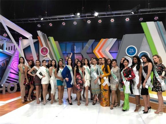 Nghe Hương Giang Idol nói tiếng Anh trên truyền hình Thái Lan, người hâm mộ lại được dịp amp;#34;nức lòngamp;#34;! - 5