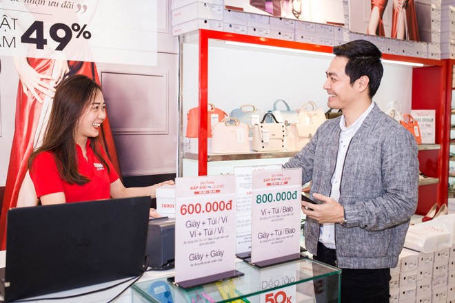 Kim Lý, Phan Anh chọn siêu khuyến mãi của Juno tặng vợ và bạn gái dịp 8/3 - 3