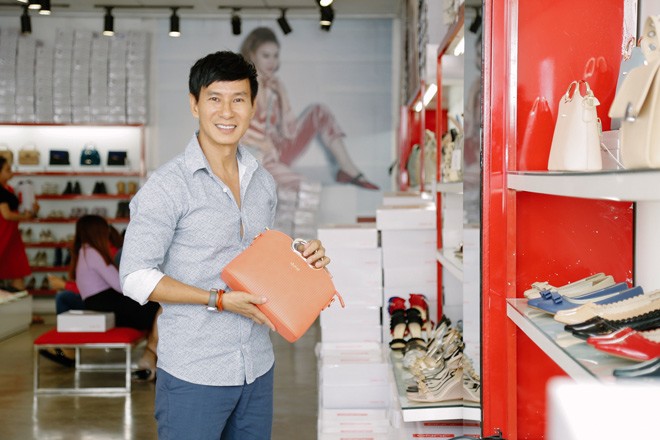 Kim Lý, Phan Anh chọn siêu khuyến mãi của Juno tặng vợ và bạn gái dịp 8/3 - 8