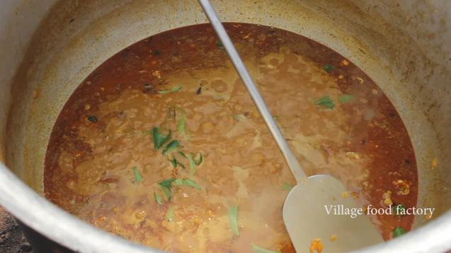 Kinh dị với món đầu dê khiến bất cứ ai cũng phải amp;#34;uốn lưỡiamp;#34; trước khi thưởng thức - 5