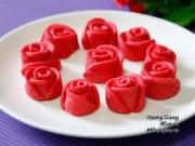 Bếp Eva - Hoa với quà không quan trọng, bánh hoa hồng mới ý nghĩa cho mẹ ngày 8-3