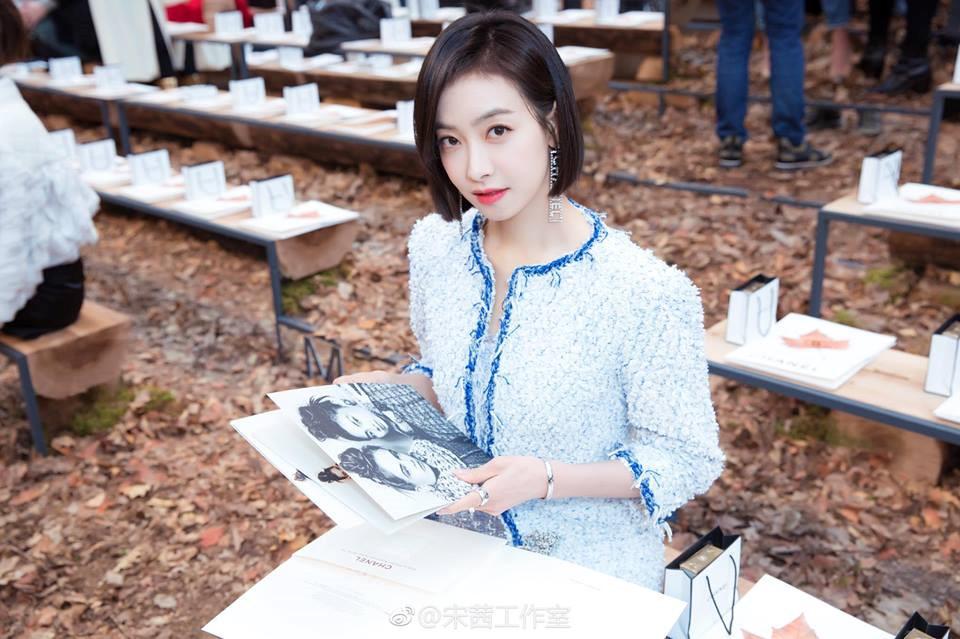 Mỹ nhân Châu Á khoe nhan sắc thần tiên trong show diễn Chanel - 1