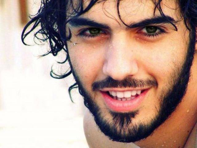 Muốn biết đàn ông lăng nhăng hay không, chỉ cần nhìn những đặc điểm này trên khuôn mặt