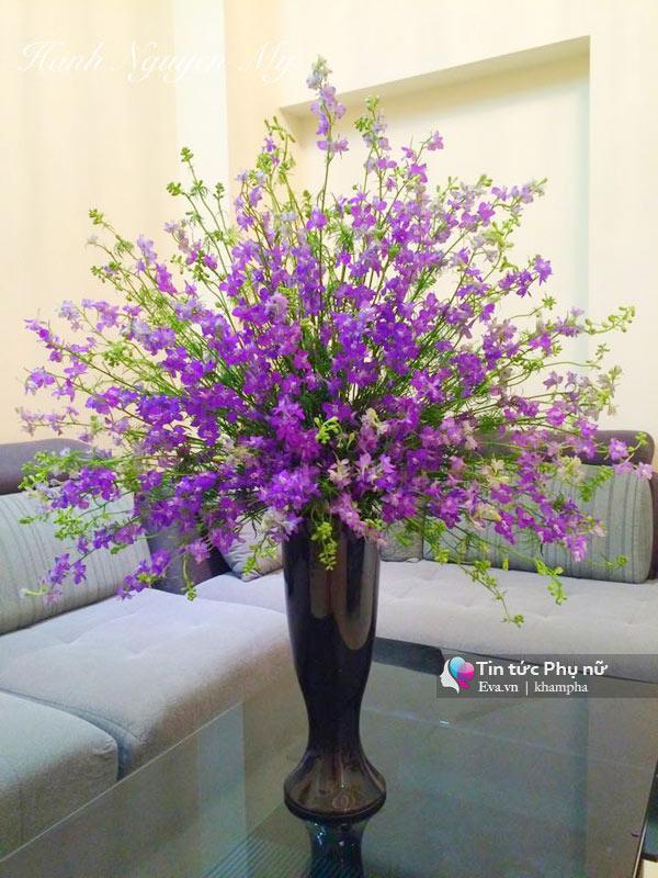 8/3: Cắm bình hoa Violet tím amp;#34;thủy chungamp;#34; để gửi lời chúc đẹp nhất đến amp;#34;một nửa thế giớiamp;#34; - 11