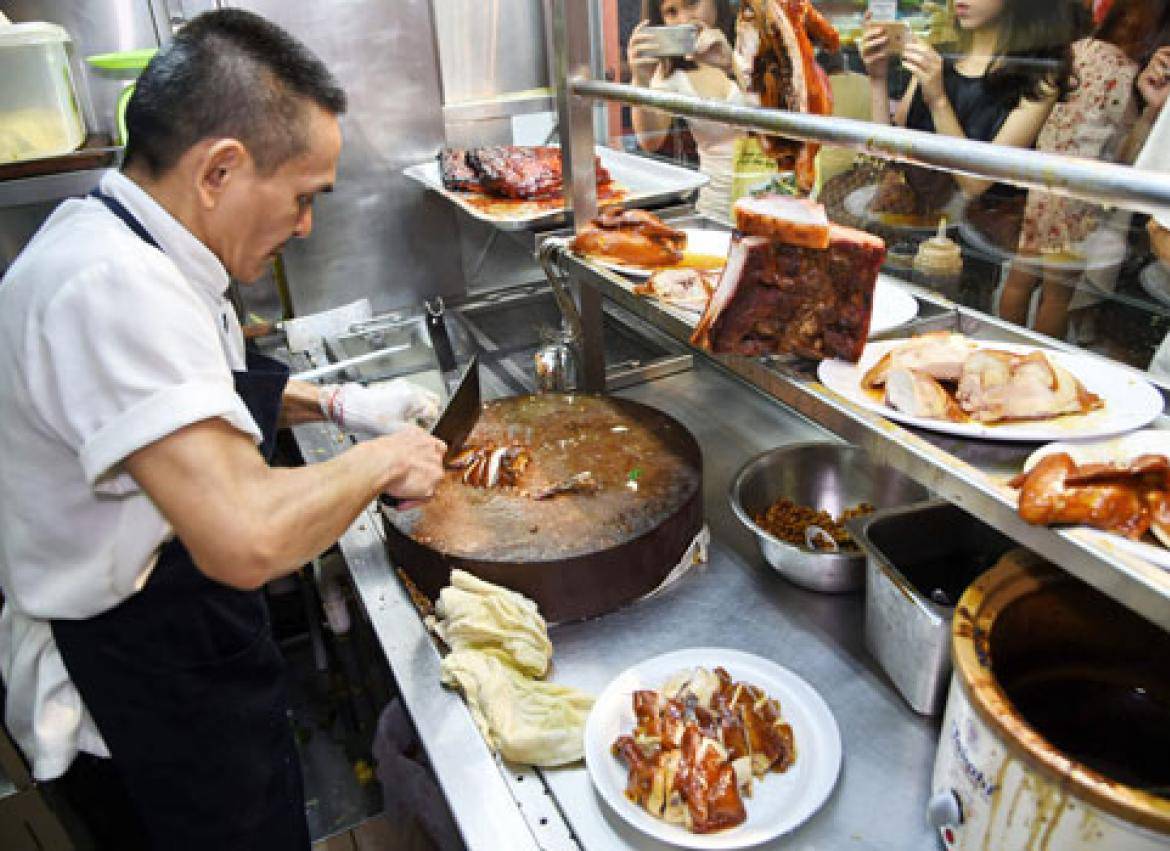 Top 5 thành phố ăn uống ‘đỉnh mà rẻ’ nhất trên thế giới - 1