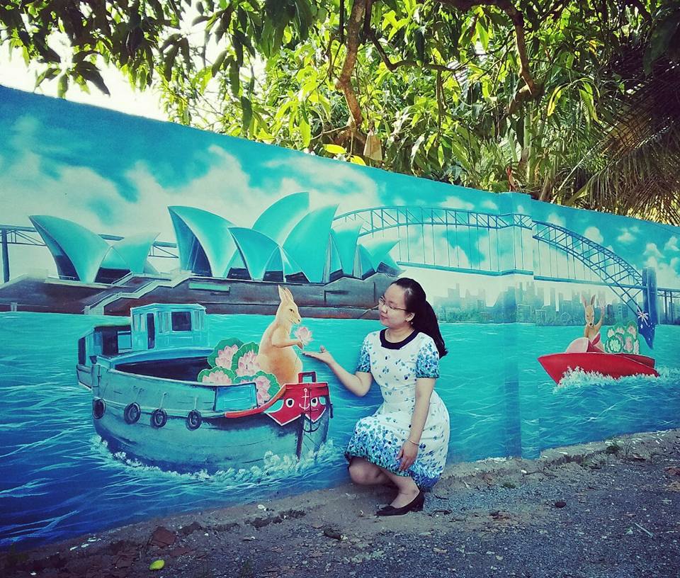 Giới trẻ rộn ràng check-in làng bích họa mới toanh ở Đồng Tháp - 1