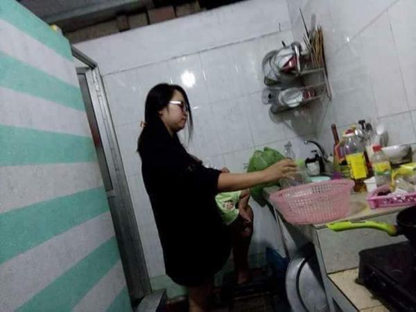 Những bà mẹ siêu nhân: Một tay bế con, tay kia vẫn amp;#34;cân cả thế giớiamp;#34; - 9