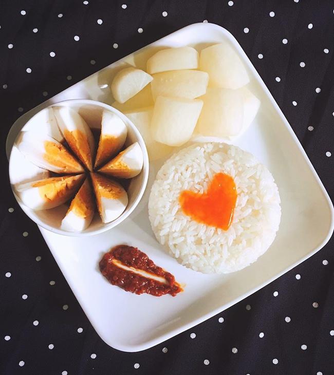 Ghét rửa bát nhưng lại thích lao vào bếp, 9x khoe những bữa cơm độc thân đầy hấp dẫn - 11