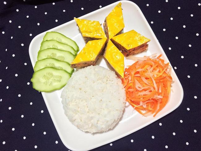 Ghét rửa bát nhưng lại thích lao vào bếp, 9x khoe những bữa cơm độc thân đầy hấp dẫn - 12