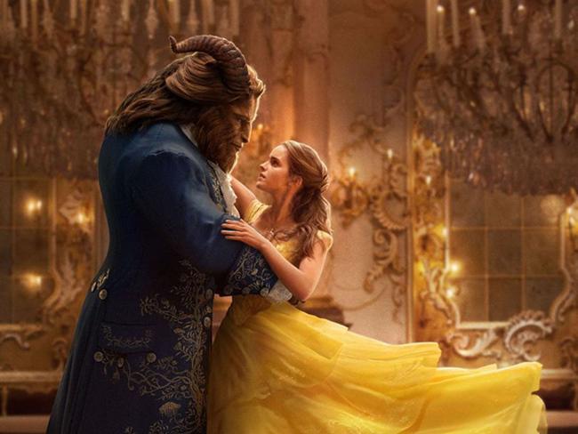 6 chuyện tình mỹ nhân và quái vật si tình khiến triệu khán giả thổn thức - 8