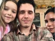 Làng sao - Không ngờ Brooklyn và Harper Beckham lại giống nhau như hai giọt nước