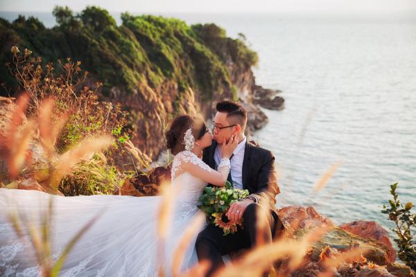 10 năm yêu nhau chưa từng được nhận 1 bó hoa, cô nàng vẫn quyết theo chàng về dinh - 13