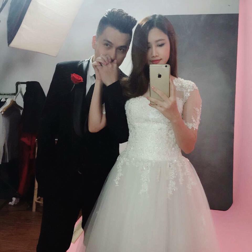 Hậu công khai việc đăng ký kết hôn, vợ Tiến Dũng (The Men) khoe ảnh cưới ngọt ngào - 3