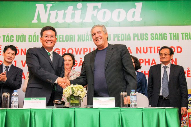 “Visa” đưa sữa NutiFood vào Mỹ - 1