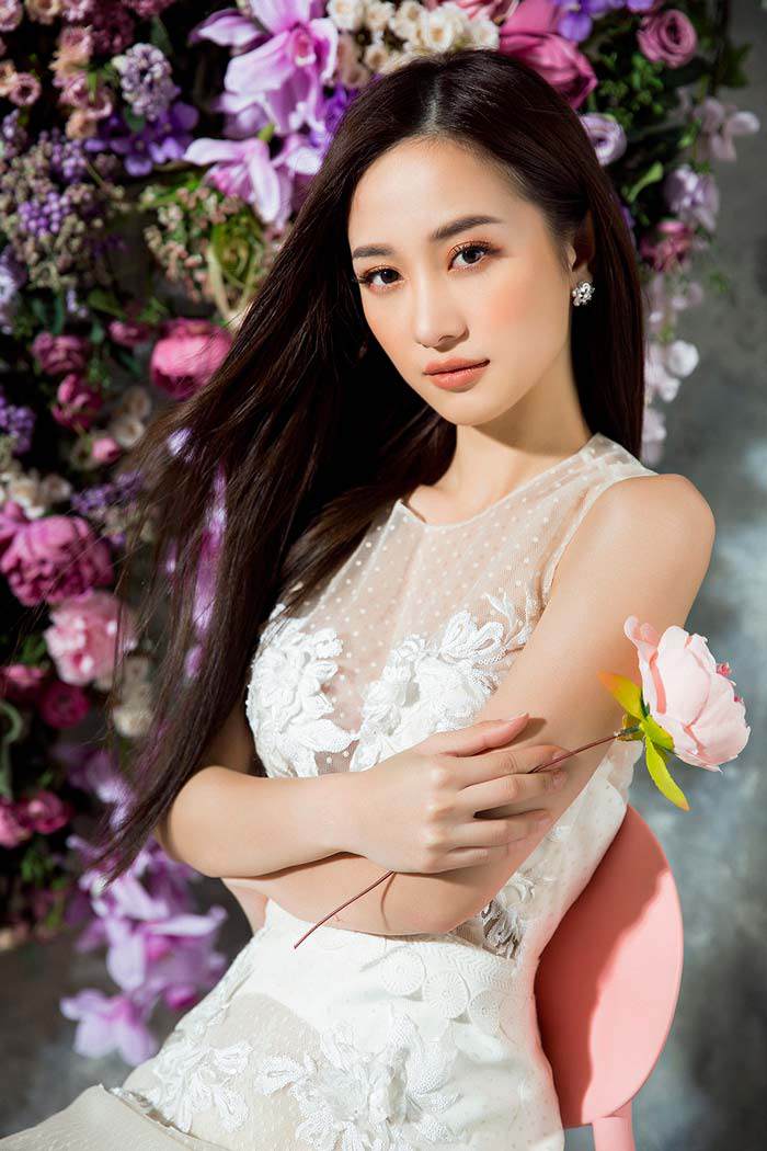 Bằng chứng cho thấy Jun Vũ ngoài đời còn đẹp hơn ở amp;#34;Tháng năm rực rỡamp;#34; - 10
