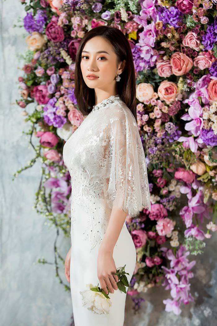 Bằng chứng cho thấy Jun Vũ ngoài đời còn đẹp hơn ở amp;#34;Tháng năm rực rỡamp;#34; - 2