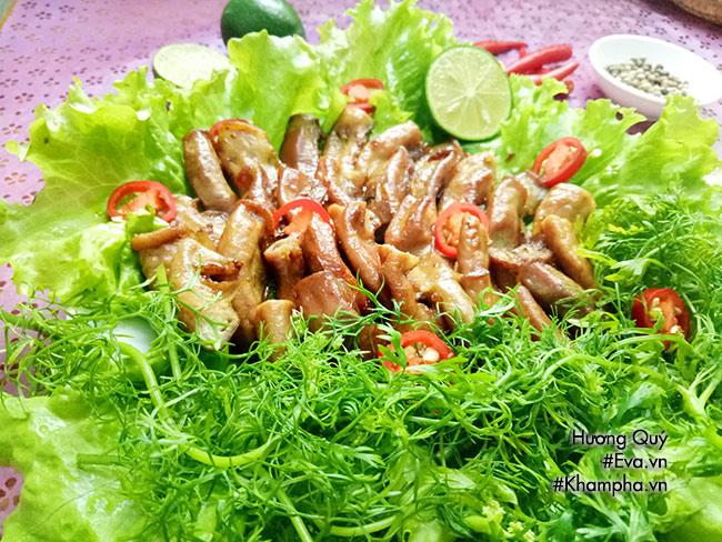 Chồng thèm lòng non chiên sốt tương, vợ vào bếp làm ngay để nhâm nhi - 8