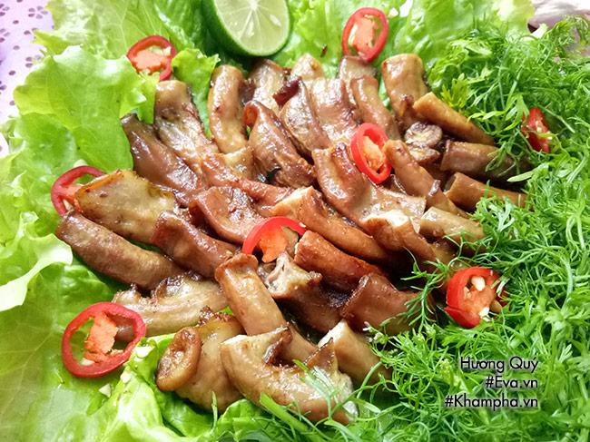 Chồng thèm lòng non chiên sốt tương, vợ vào bếp làm ngay để nhâm nhi - 7