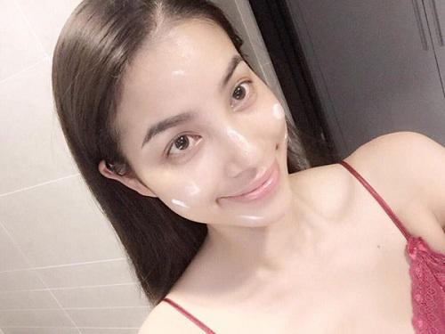 Hội chị em mê mệt với livestream hướng dẫn trang điểm của hoa hậu Đỗ Mỹ Linh - 10