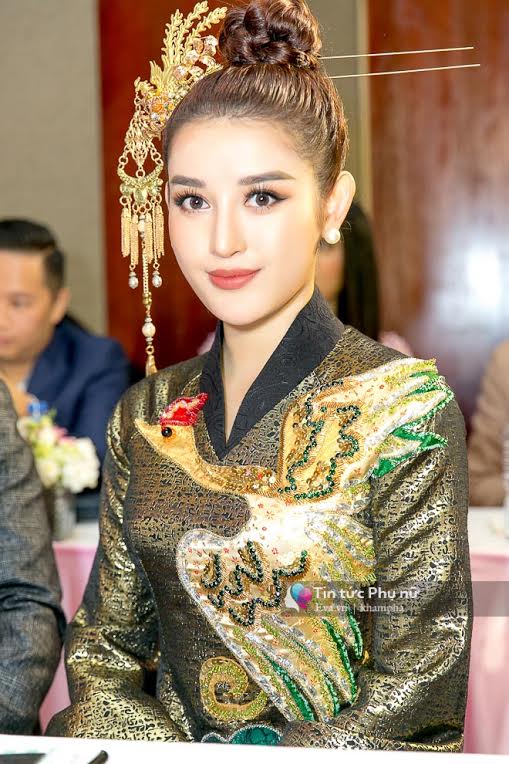 Kỳ Duyên, Huyền My hội ngộ lộng lẫy trên thảm đỏ Hoa hậu Việt Nam 2018 - 4