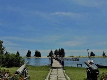 Hồ Cốc – thiên đường biển xanh ngọc cuốn hút từ ánh nhìn đầu tiên