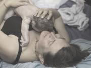 Sức khỏe - Chuyên gia Mỹ cảnh báo rủi ro chết người khi sinh con tại nhà theo phương pháp "thuận tự nhiên"