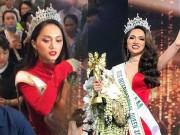 Thời trang - Hoa hậu Hương Giang chuyên nghiệp thay áo dài, mang vương miện ra chào người hâm mộ