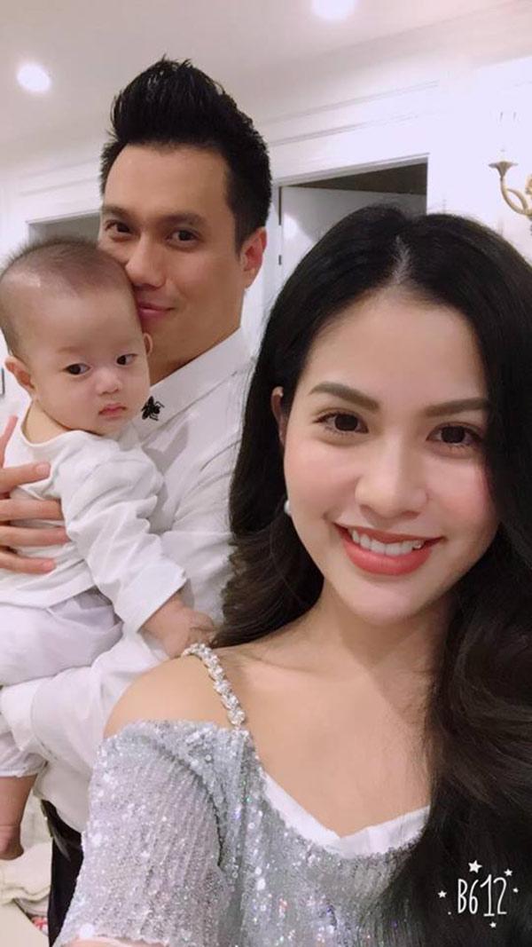Vợ Việt Anh amp;#34;Người phán xửamp;#34; lần đầu kể lại quãng thời gian trầm cảm vì một mình chăm con - 6