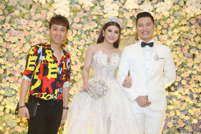 Hari Won, Đàm Vĩnh Hưng hội ngộ trong đám cưới Tố Ny và chồng cơ phó hàng không - 8