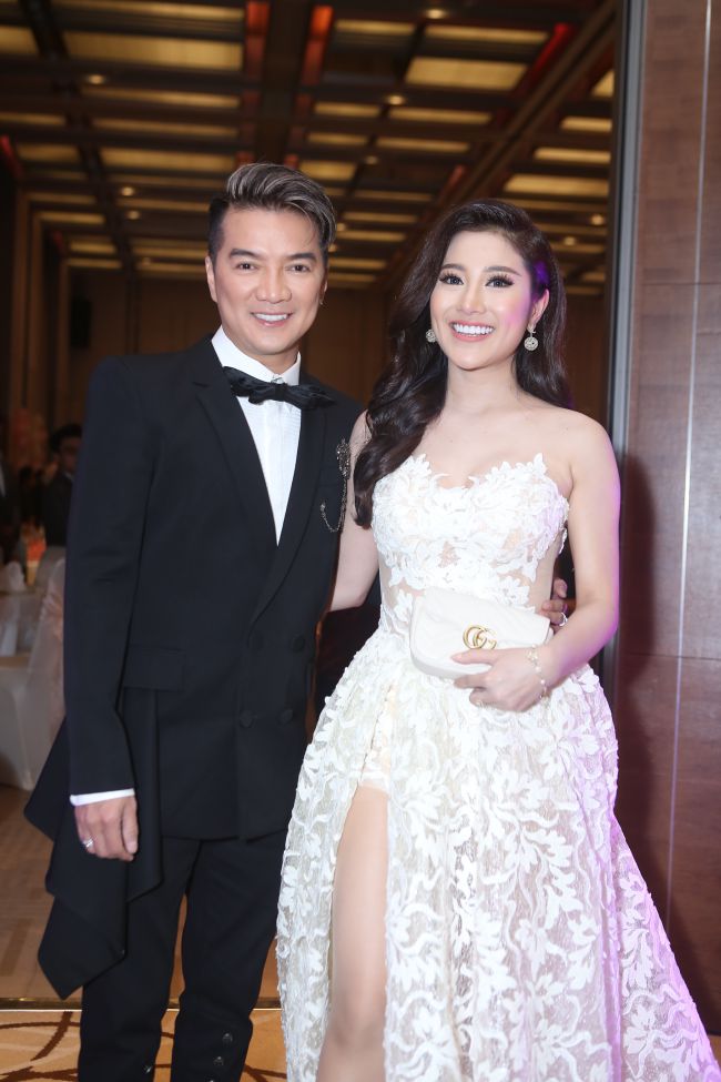 Hari Won, Đàm Vĩnh Hưng hội ngộ trong đám cưới Tố Ny và chồng cơ phó hàng không - 7