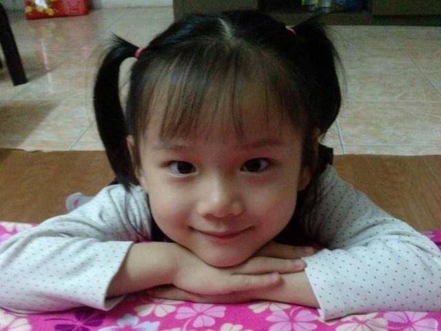 Mẹ bé Hải An xúc động khi câu chuyện hiến giác mạc của con được đưa vào đề thi Văn