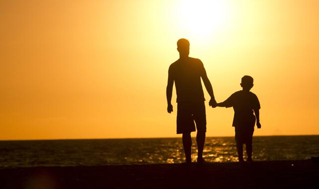 Bức thư của cậu bé 6 tuổi gửi người bố đã qua đời: amp;#34;Con lớn rồi, bố yên tâm nhéamp;#34; - 2