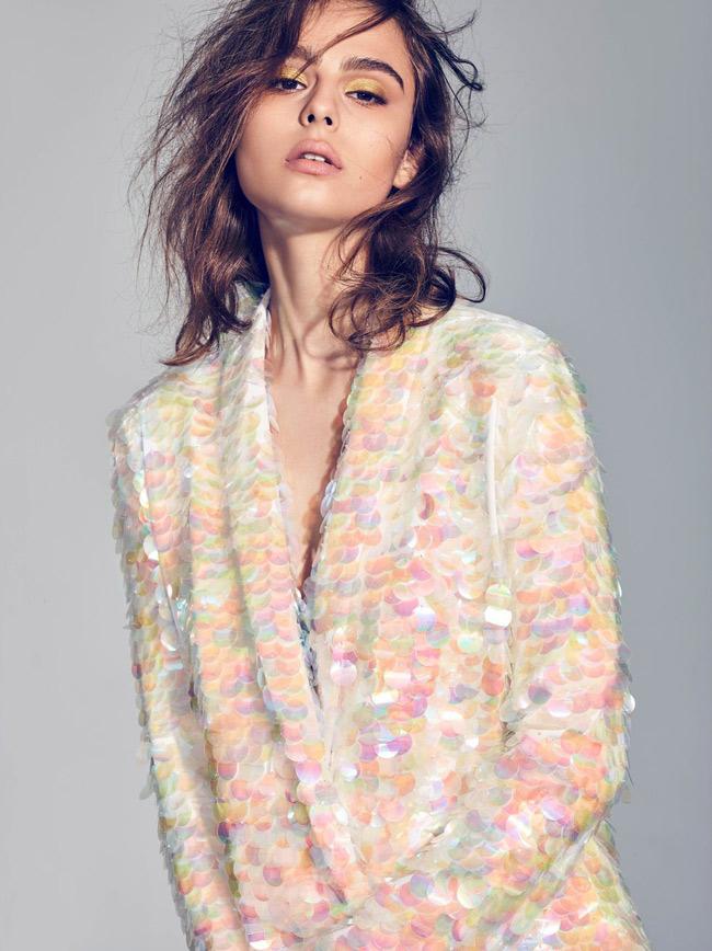 Từ kinh nghiệm bản thân, Lâm Tâm Như mách nước các bà bầu chọn váy cưới - 9