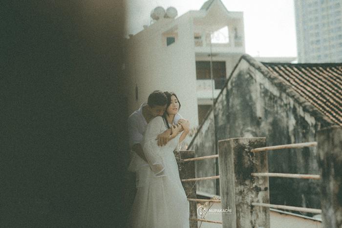 Yêu từ cái nhìn đầu tiên, cặp đôi 9X có bộ ảnh cưới mộc mạc như thời ông bà anh - 9