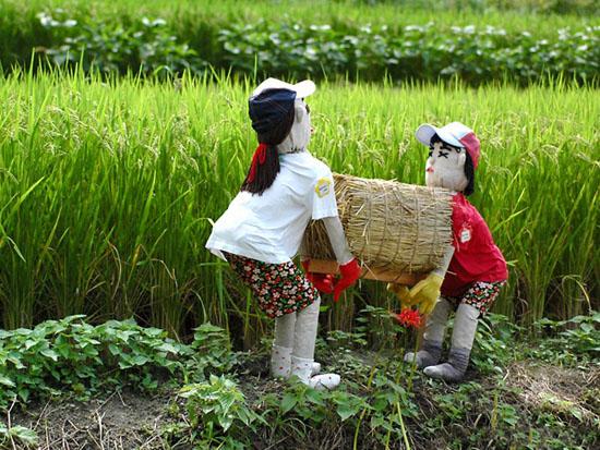 Cười ngất với muôn kiểu bảo vệ vườn rau amp;#34;có một không haiamp;#34; của các bác nông dân vui tính - 11