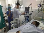 Tin tức - Cùng uống rượu, 4 người chết do ngộ độc methanol, 1 người nguy cơ bị mù