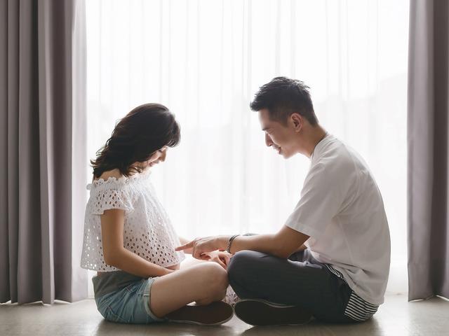 Chồng càng yêu chiều vợ bầu, con sinh ra càng thông minh, khỏe mạnh