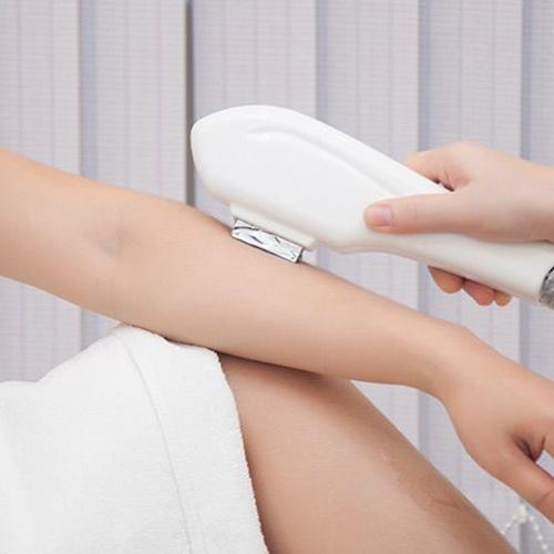 Chị em vẫn đang thắc mắc: Liệu triệt lông vĩnh viễn có tốt hay không? - 2