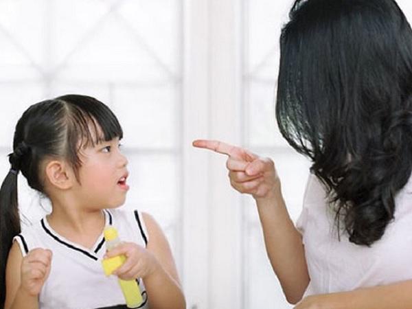Lý do đáng suy ngẫm khiến cha mẹ Việt nên ngừng ngay việc nói “Đừng nghịch, con!” - 1