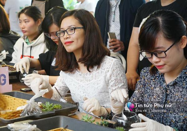 Những anh chồng amp;#34;soái caamp;#34; sát cánh cùng vợ bầu suốt 3 tiếng trải nghiệm workshop - 18