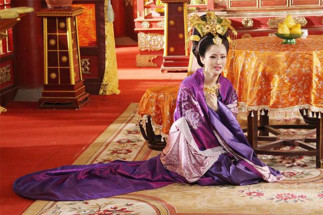 Bà hoàng hậu liên tiếp ngoại tình với hai… thái giám và cái kết bi thảm - 2