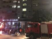 Tin tức - Hà Nội: Cháy chung cư trong đêm, người dân hốt hoảng chạy toán loạn
